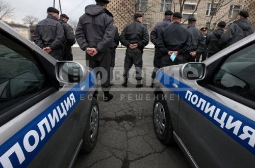 В полиции рассказали, сколько денег украли омичи, скрывавшиеся в квартире на Набережной Тухачевского