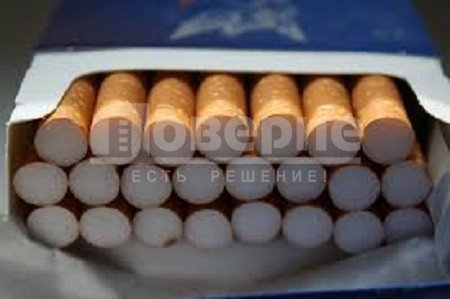 Власти предложили ввести запрет на курение возле подъездов