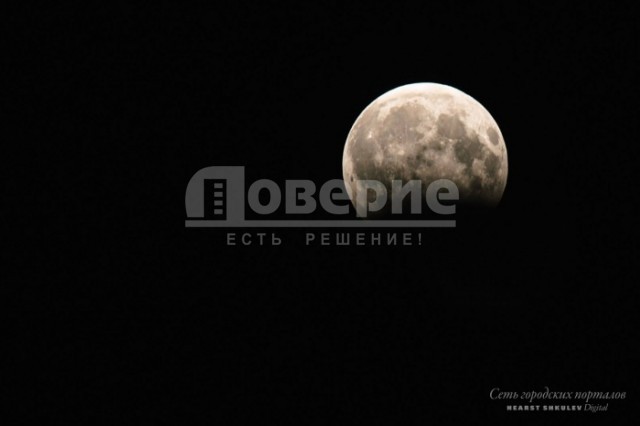Взойдёт "кровавая" Луна: жители Омска смогут увидеть самое долгое лунное затмение за 100 лет