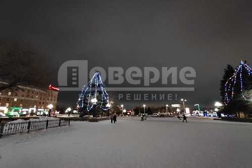 В Омской крепости на новогодние праздники установят светодиодный фонтан, горки и колонны